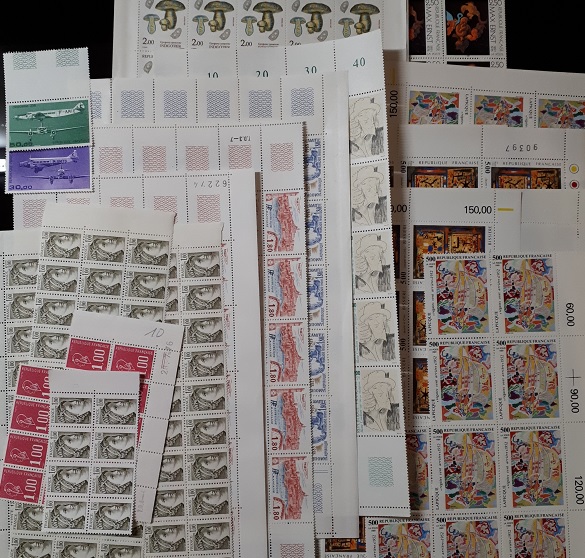 lot 1 photo timbres à vendre